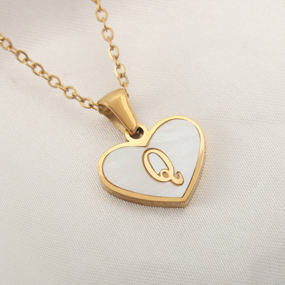 26 Letter Heart-shaped Necklace White Shell Love Clavicle Chain Fashion Personalized Necklace For Women Jewelry Valentine's Day